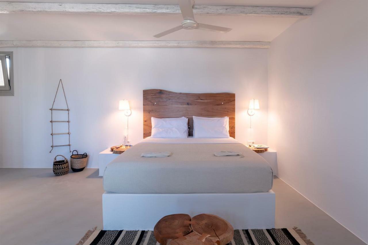 Paros Comfy Suites Науса Екстер'єр фото