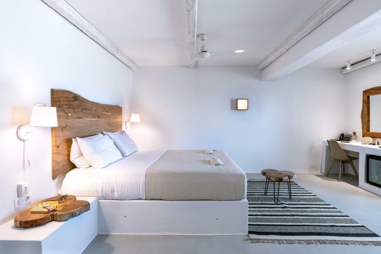 Paros Comfy Suites Науса Екстер'єр фото